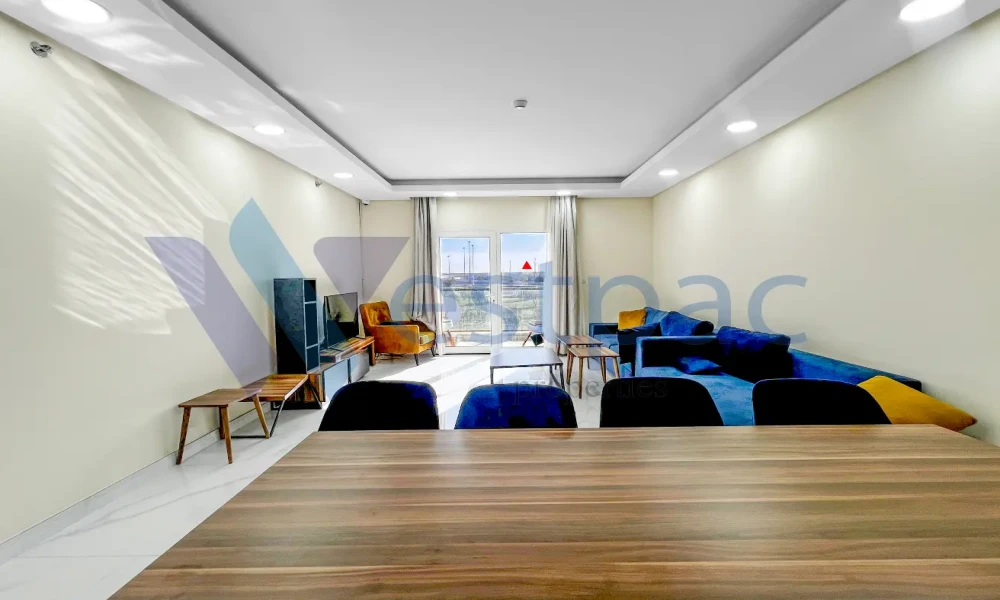MODERN 2 BHK APARTMENT FOR RENT | FF | BALCONY - Image 5