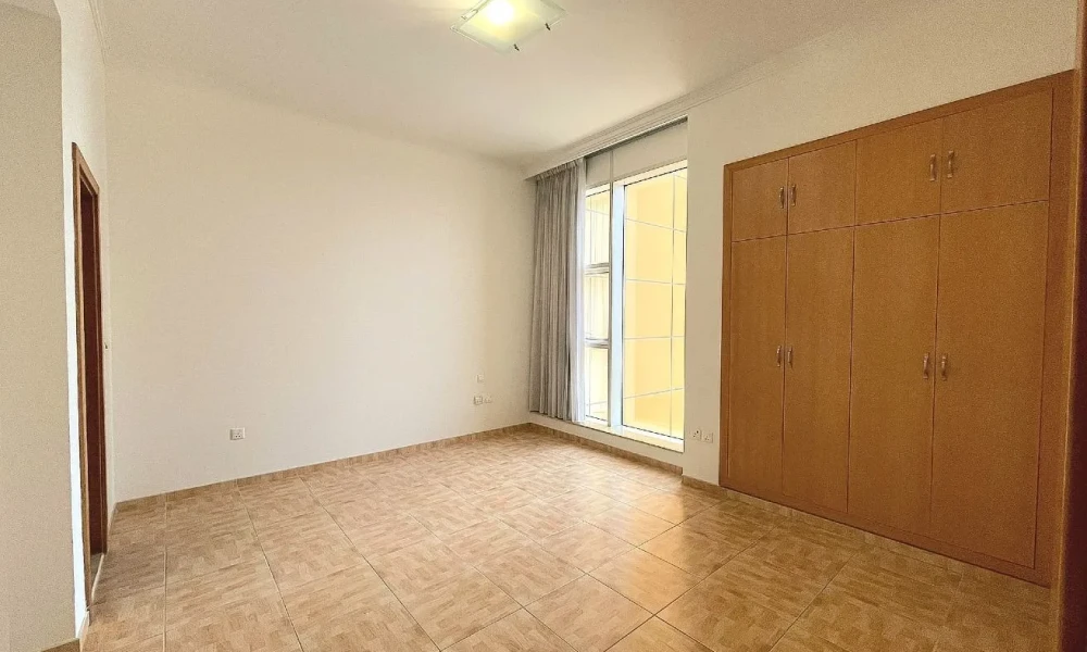 1 BR | WELL-EQUIPPED FACILITIES & KIDS AREA | SF small 1