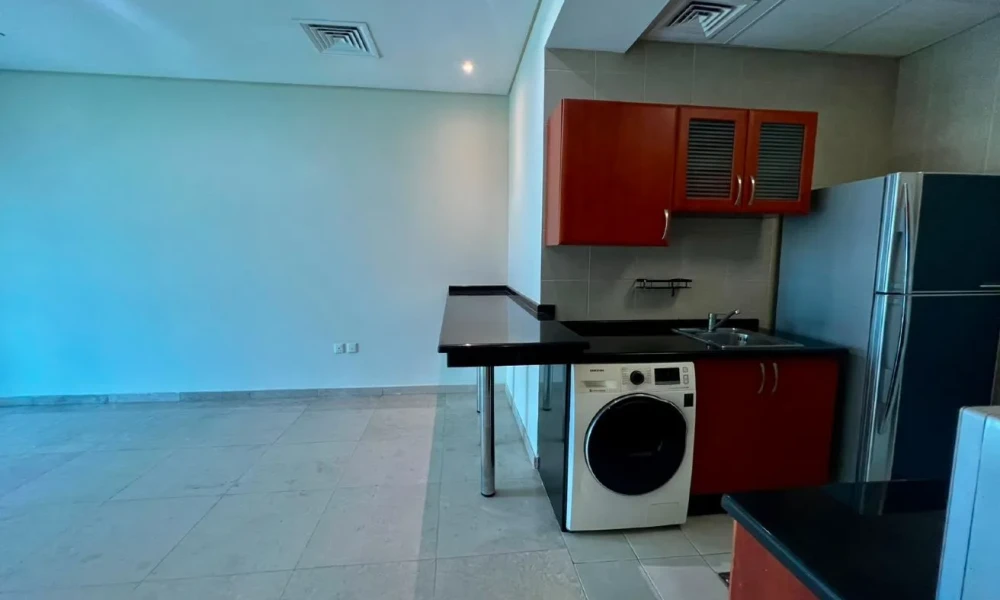 SEMI-FURNISHED 2 BR APARTMENT | WEST BAY - Image 5