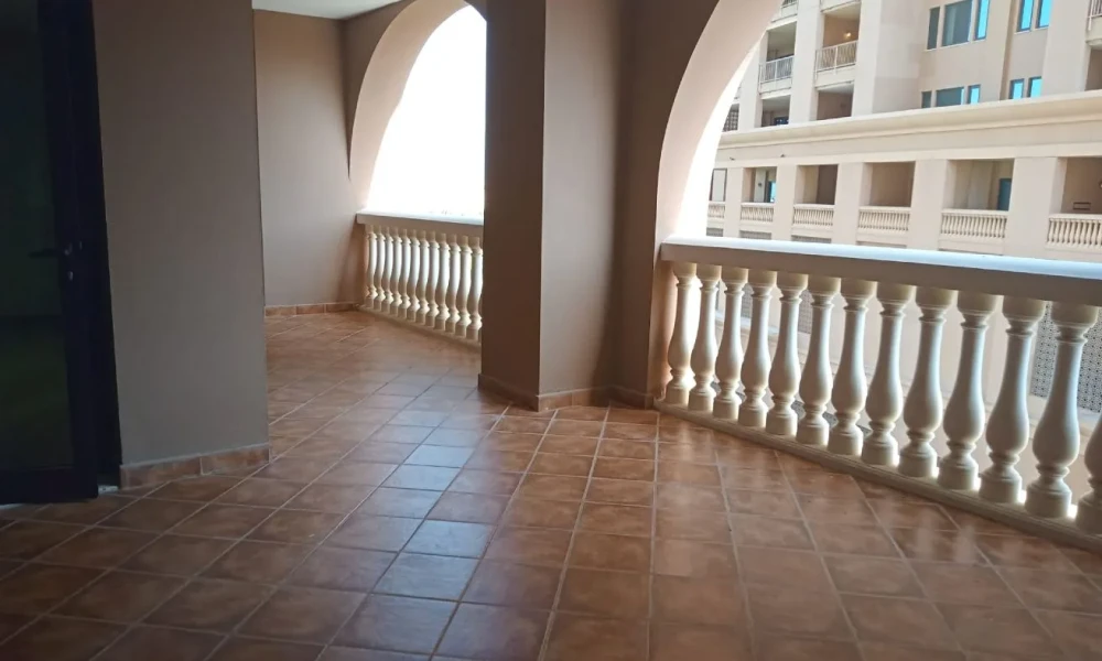 1BR UF W/ SPACIOUS BALCONY & GREAT AMENITIES - Image 9