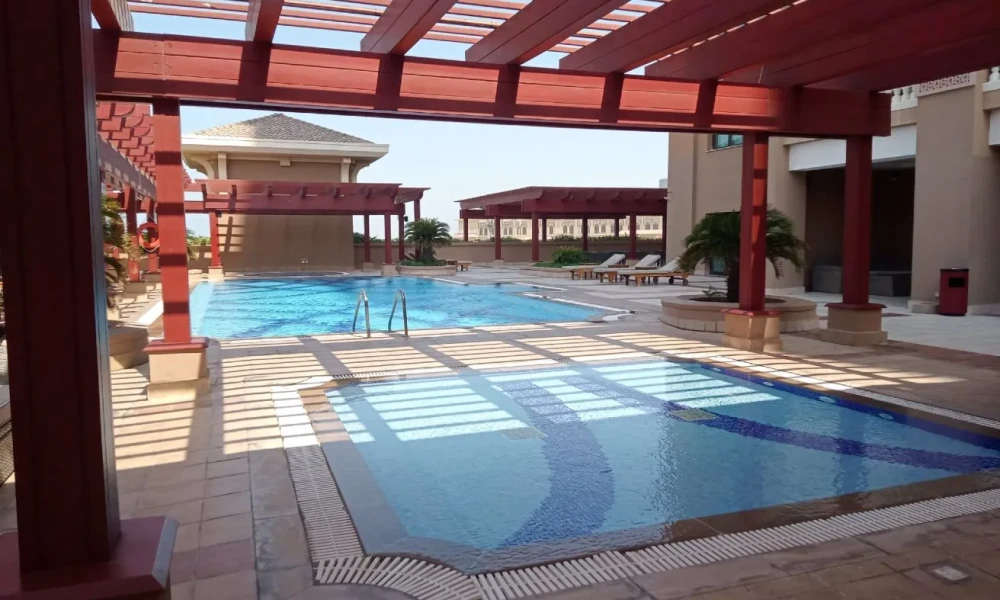 1BR UF W/ SPACIOUS BALCONY & GREAT AMENITIES