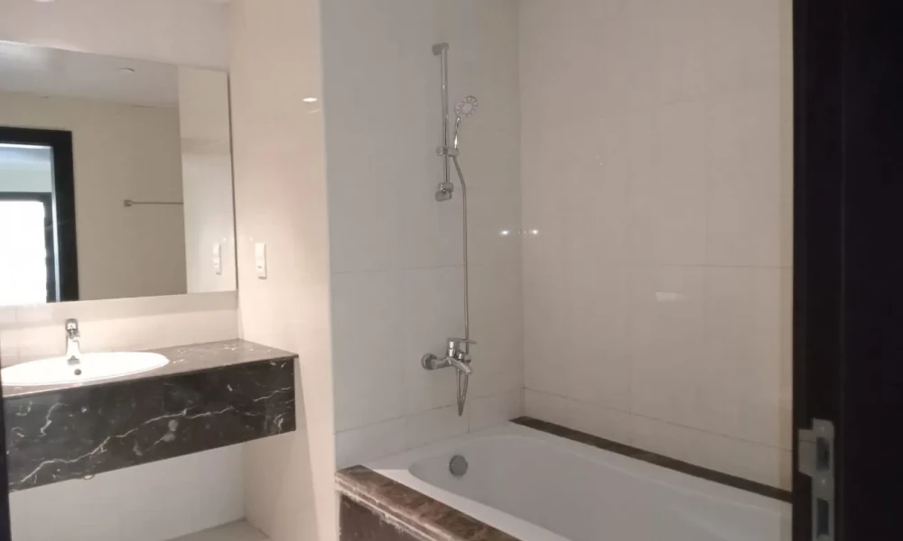 1BR UF W/ SPACIOUS BALCONY & GREAT AMENITIES - Image 8