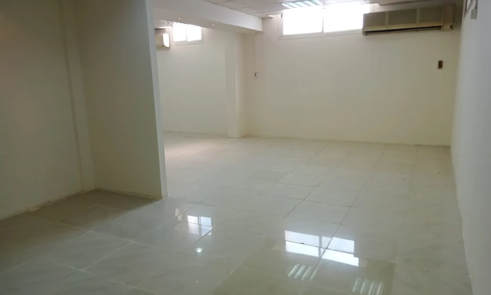 STORE FOR RENT | UNFURNISHED | DEDICATED PARKING - Image 5