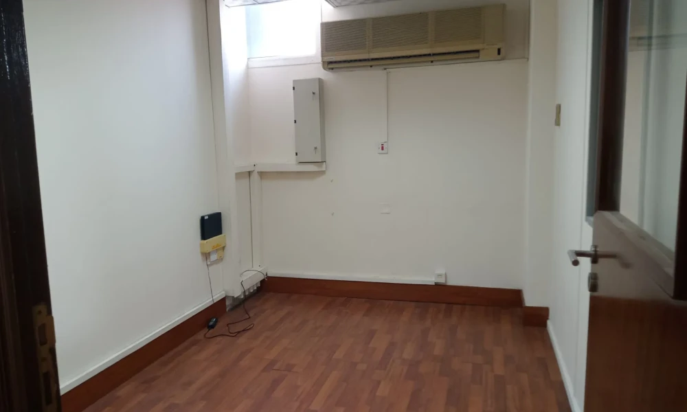 STORE FOR RENT | UNFURNISHED | DEDICATED PARKING - Image 7