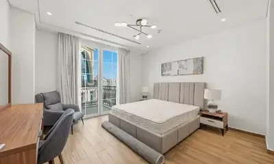 FULLY FURNISHED 1BR W/ BALCONY | SAUNA+STEAM ROOM small 2
