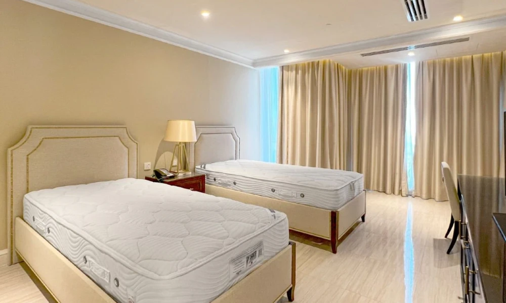 FURNISHED 2BR HOTEL APT | BILLS INCLUDED| WEST BAY - Image 4