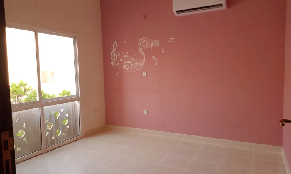SPACIOUS 4BR VILLA | BALCONY | AMENITIES small 3