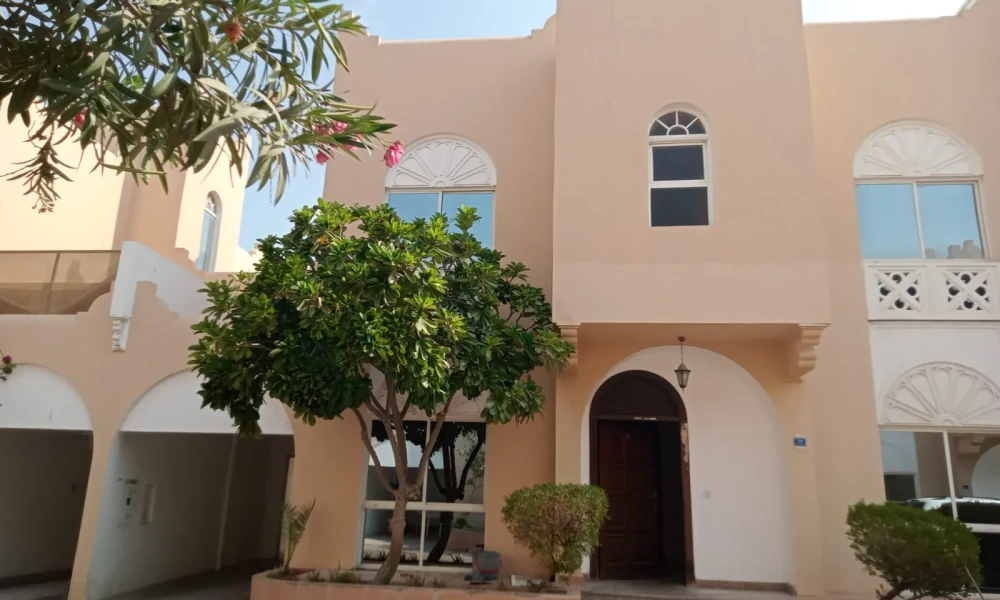 SPACIOUS 4BR VILLA | BALCONY | AMENITIES - Image 9