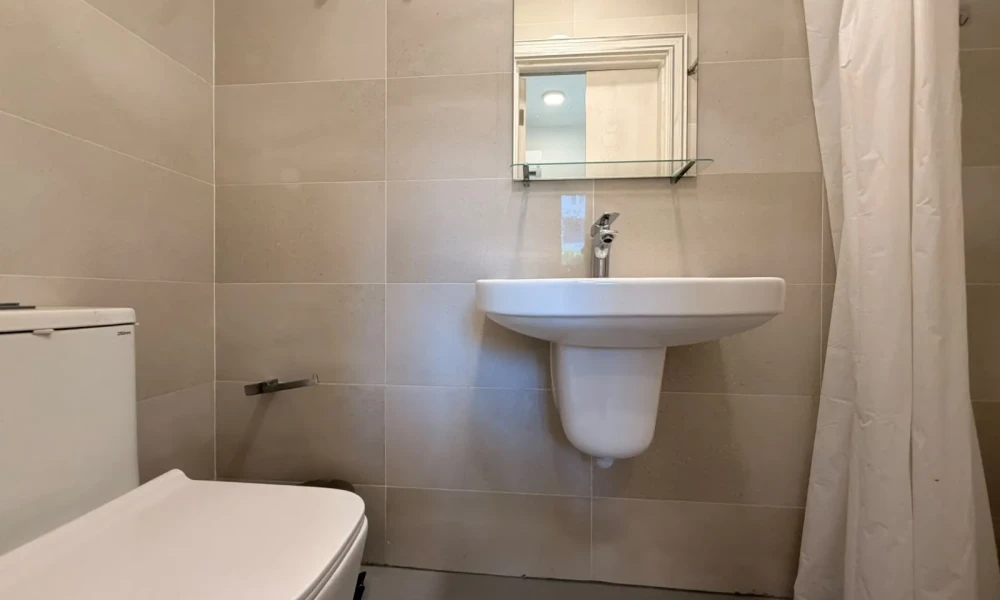 SPACIOUS 4BR VILLA | SEMI - FURNISHED | BALCONY - Image 7