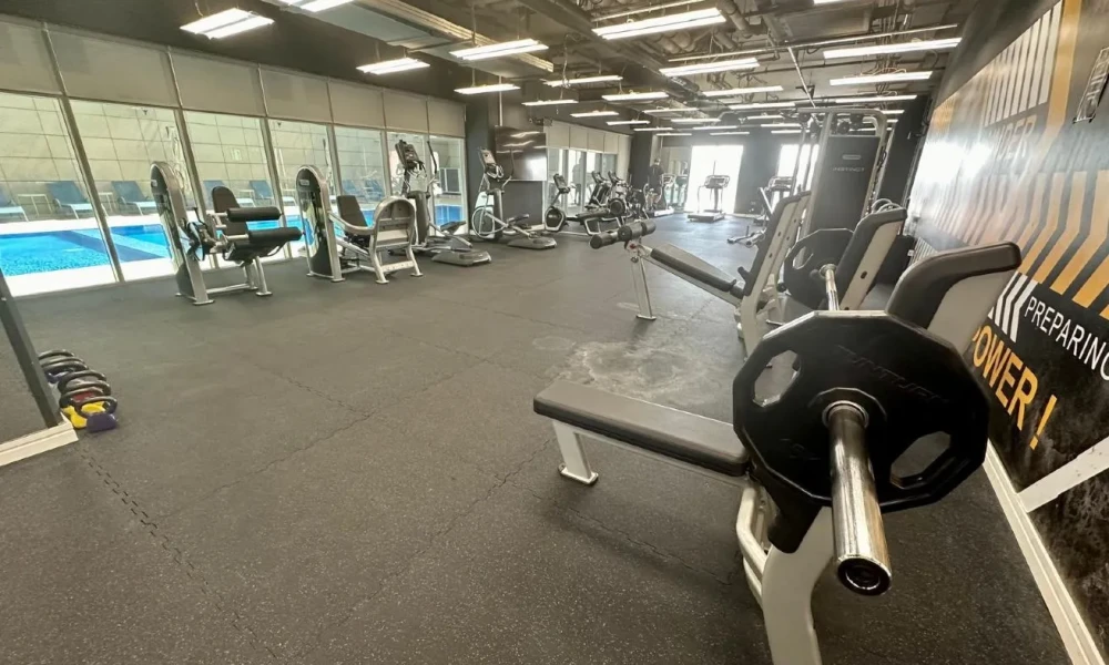 SPACIOUS STUDIO |GYM AND POOL | UTILITIES INCLUDED - Image 7