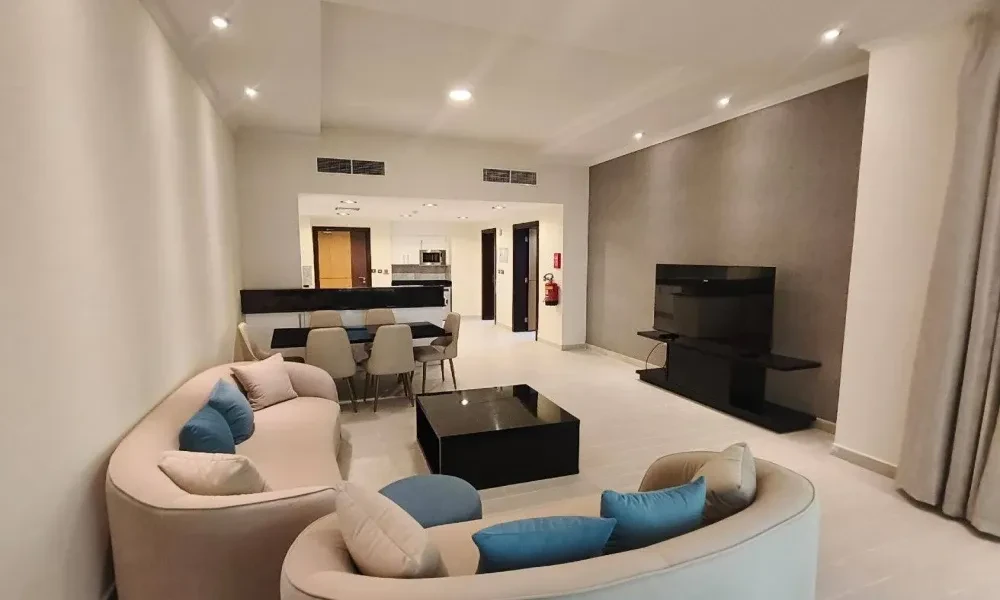 1BR APT W/ BIG LIVING ROOM | BALCONY | BILLS INCL.