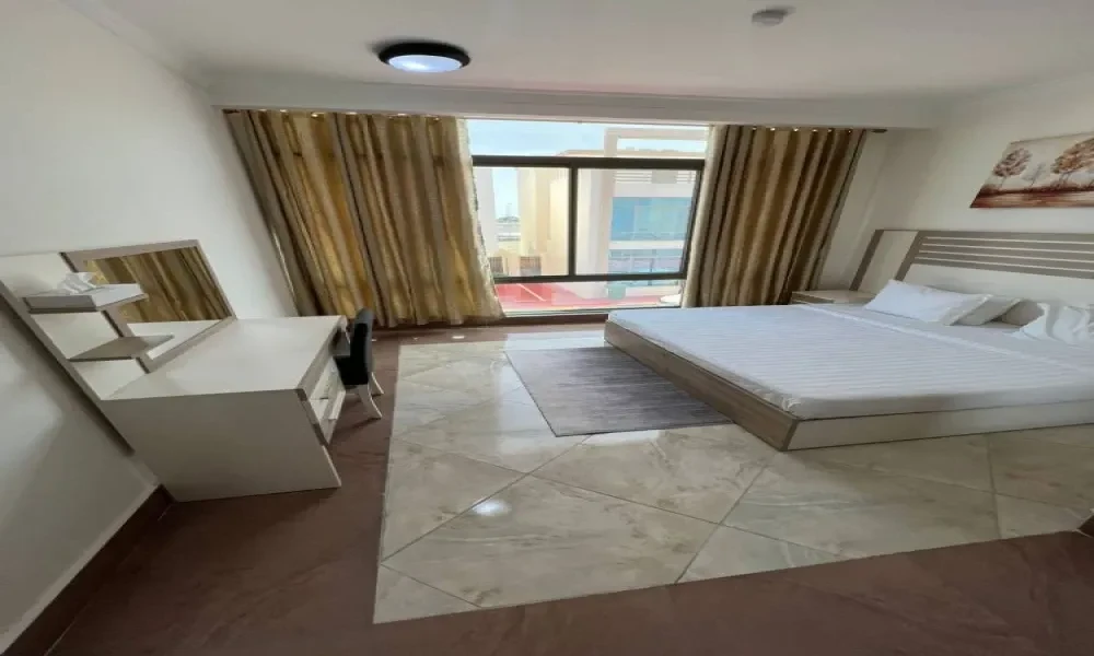 6 BR COMPOUND VILLA | FACILITIES | 24/7 SECURITY - Image 6