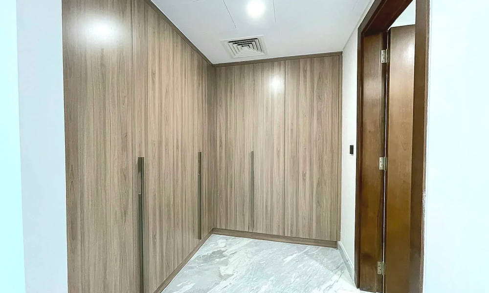 FOR SALE 2BR | SEMI-FURNISHED | PRIME AMENITIES - Image 4
