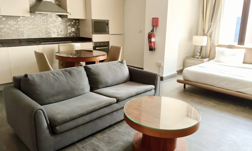 EXCLUSIVE FURNISHED STUDIO IN PORTO ARABIA small 1