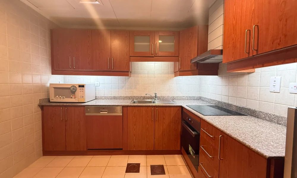 BILLS INCLUDED | SPACIOUS 2BR FF | SEA VIEW  - Image 6