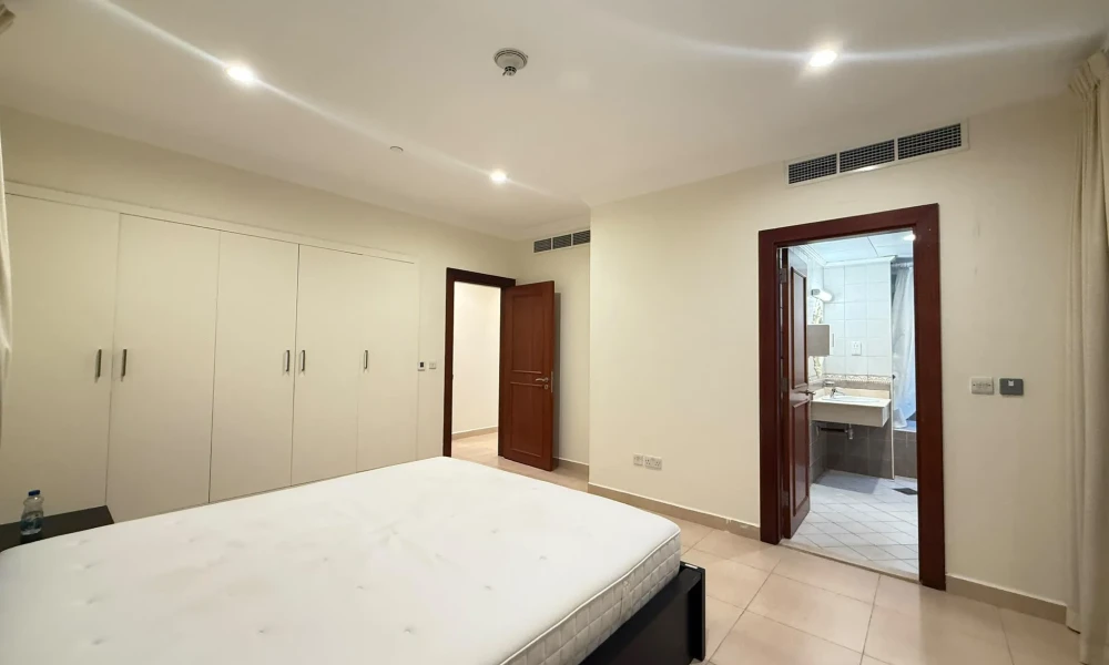 BILLS INCLUDED | SPACIOUS 2BR FF | SEA VIEW  - Image 4