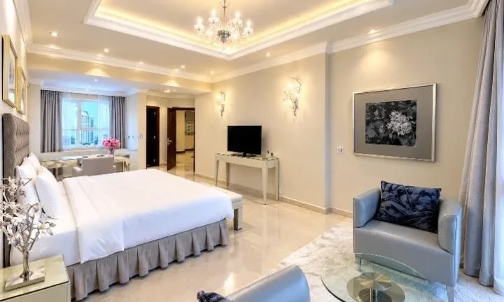7 BHK PENTHOUSE FF IN PEARL | BEACH ACCESS  small 3