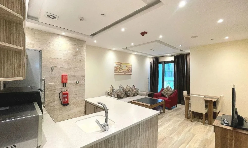 FURNISHED 1BR APARTMENT | PREMIUM AMENITIES - Image 4