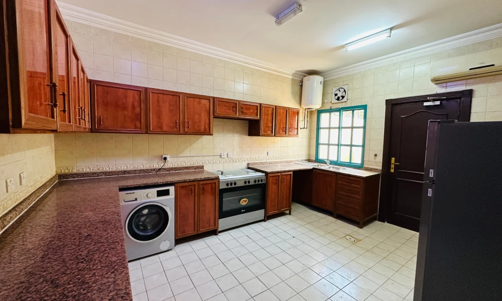 SPECIOUS 6BR VILLA | UNFURNISHED | POOL - Image 5