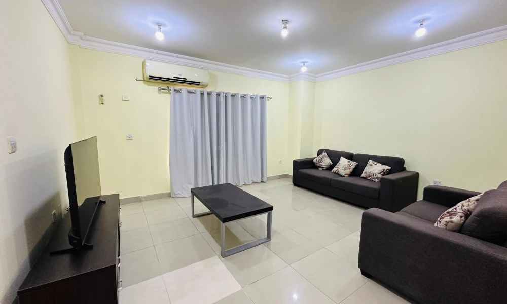 SPECIOUS 6BR VILLA | UNFURNISHED | POOL