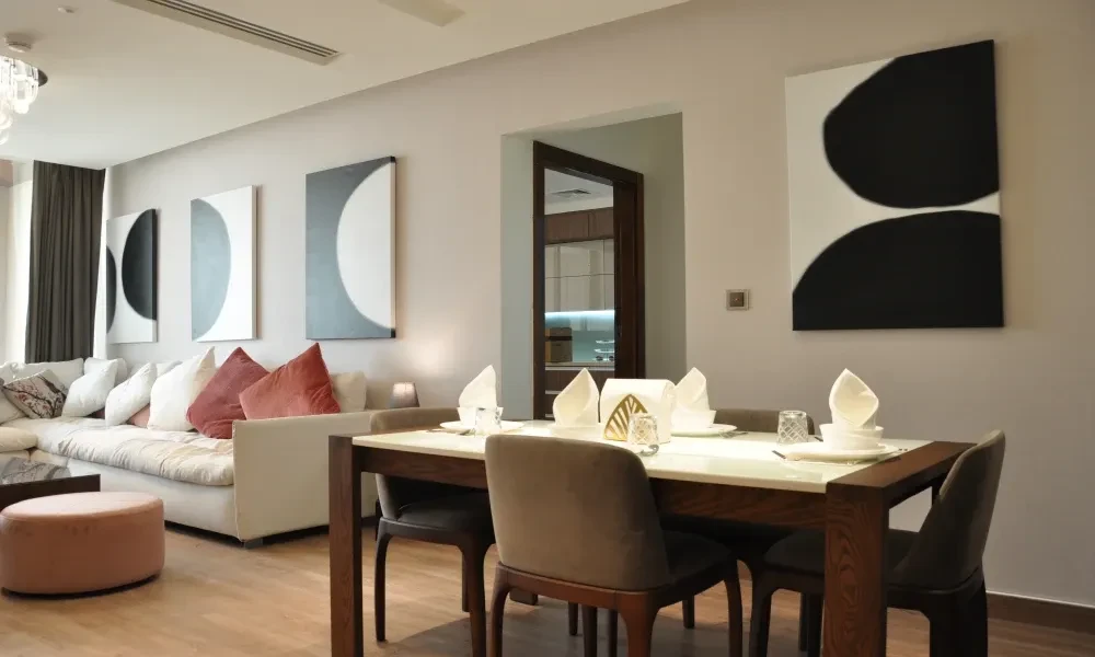 BEST RPICE | MARINA APARTMENT PLUS MAID'S ROOM - Image 10