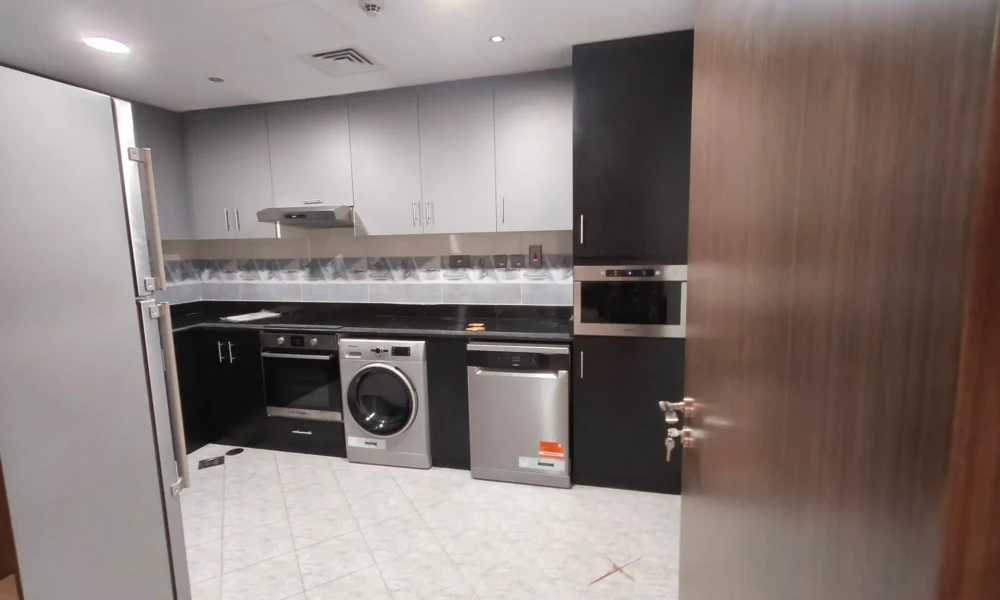 2BR FF | ALL BILLS INCLUDED I NO AGENCY FEE - Image 5