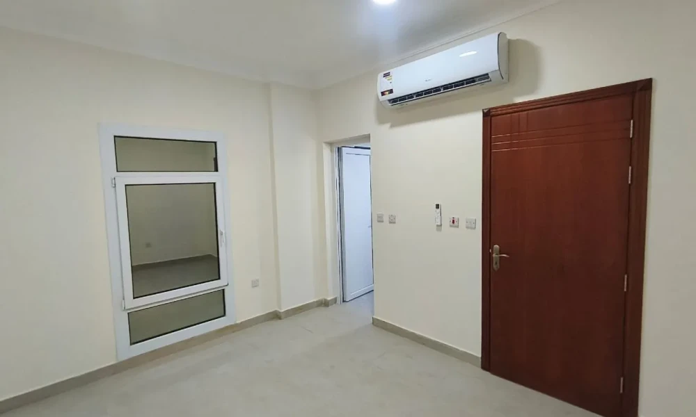CONVENIENT LIVING | 1 BR UNFURNISHED | FOR RENT - Image 5