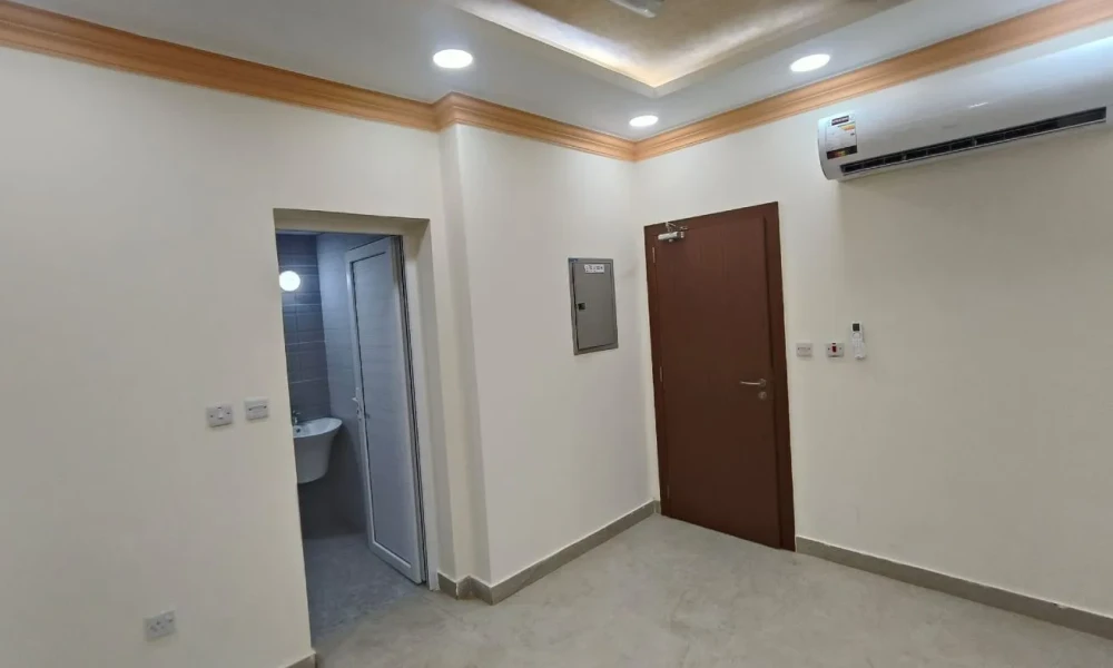 CONVENIENT LIVING | 1 BR UNFURNISHED | FOR RENT small 1