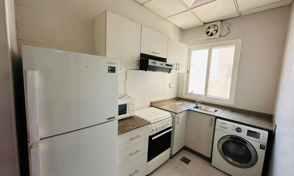 FULLY FURNISHED 2BHK | UMM GHUWAILINA | PARKING - Image 5