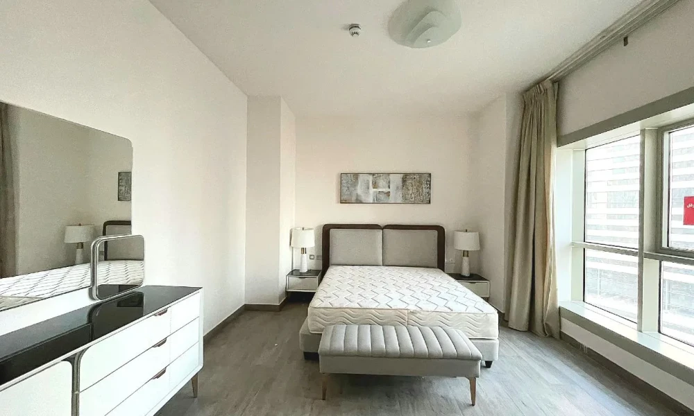 PREMIUM FF 2BR | GREAT LOCATION | W/ BALCONY small 3