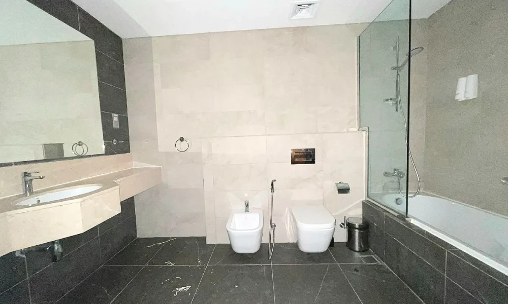 PREMIUM FF 2BR | GREAT LOCATION | W/ BALCONY - Image 7