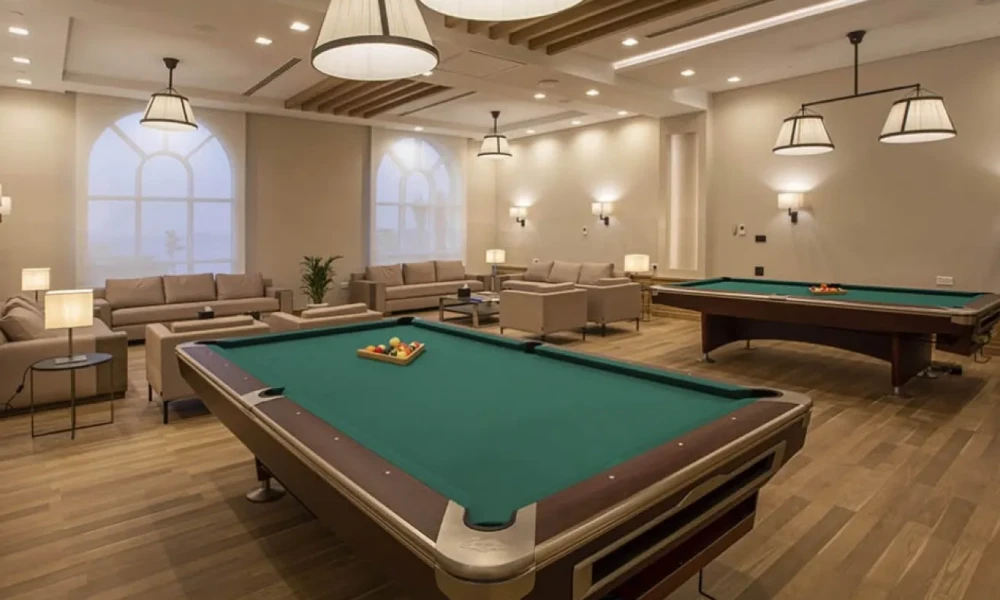 LARGE STUDIO INCLUDING BILLS + FULL AMENITIES - Image 9
