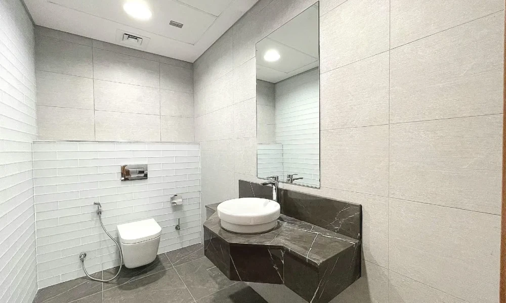 3BR + MAID FF | SEA VIEW | POOL, SAUNA & GYM - Image 8