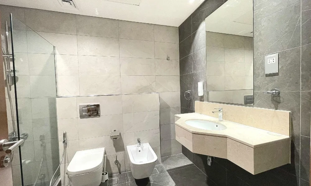 3BR + MAID FF | SEA VIEW | POOL, SAUNA & GYM - Image 9