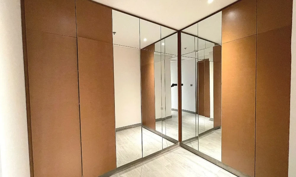 3BR + MAID FF | SEA VIEW | POOL, SAUNA & GYM - Image 10