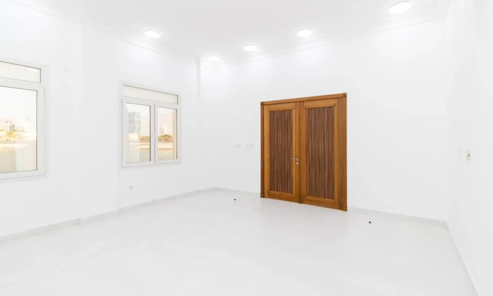 SPACIOUS 6BR VILLA | UNFURNISHED | BEACHFRONT - Image 4