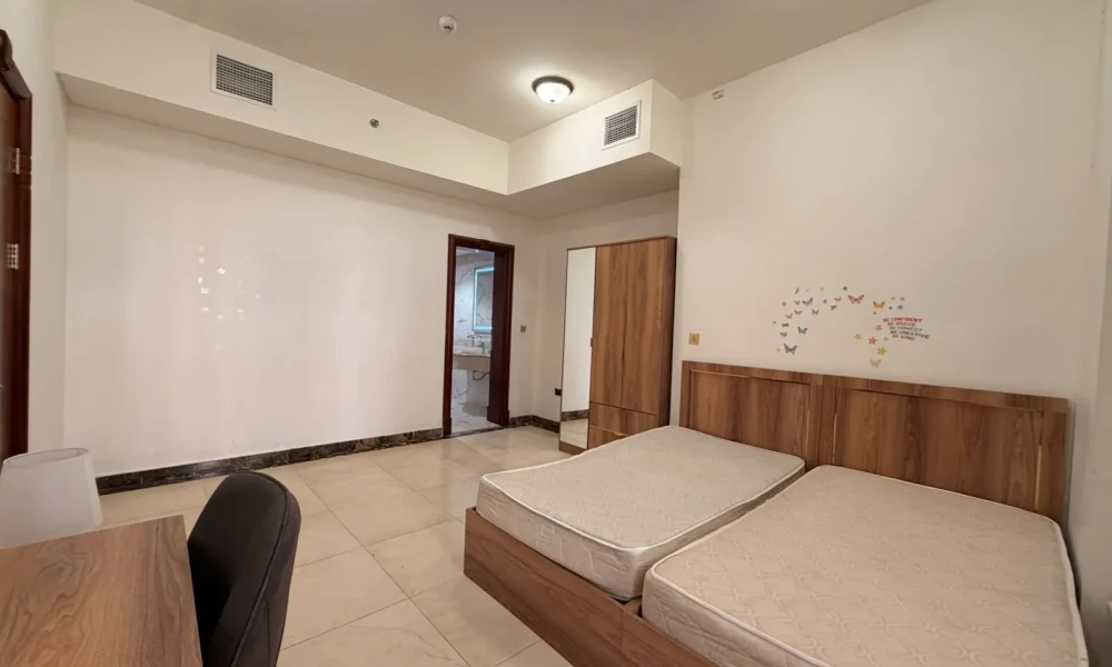 3BR DUPLEX APARTMENT WITH BACKYARD IN LUSAIL small 1