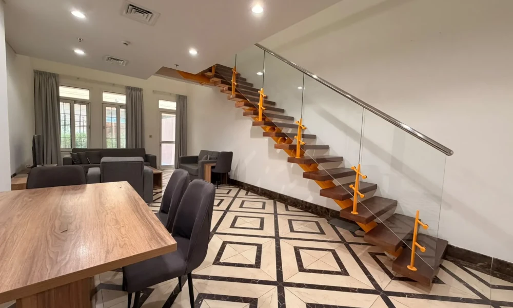 3BR DUPLEX APARTMENT WITH BACKYARD IN LUSAIL - Image 9