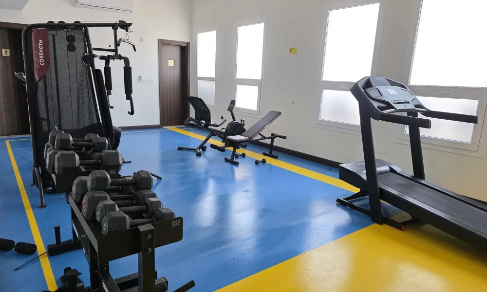 MODERN 2 BR | FULLY FURNISHED | POOL & GYM - Image 8