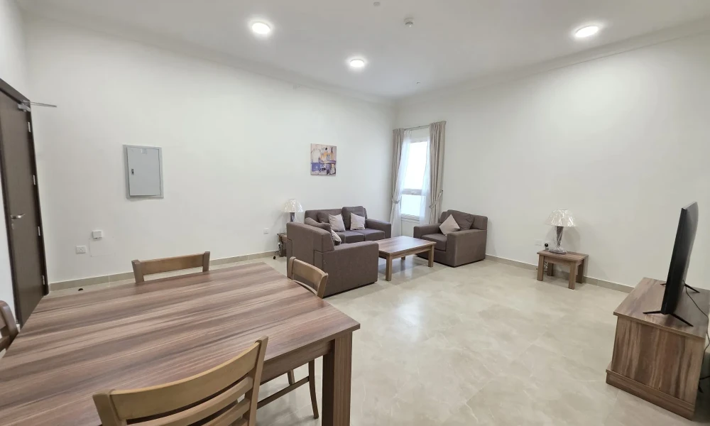 MODERN 2 BR | FULLY FURNISHED | POOL & GYM - Image 5
