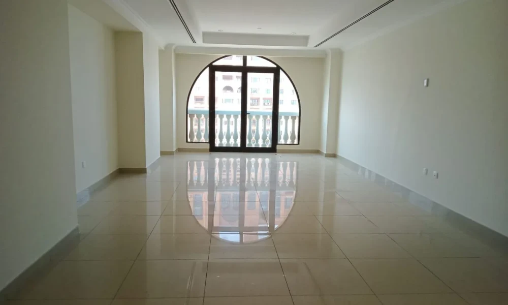 SPACIOUS 1BR + OFFICE | GREAT LOCATION| POOL & GYM small 1