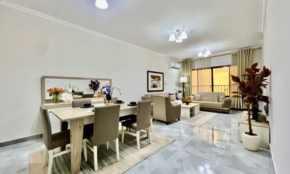 2 BHK APT FURNISHED | CLUBHOUSE + FULL AMENITIES small 1