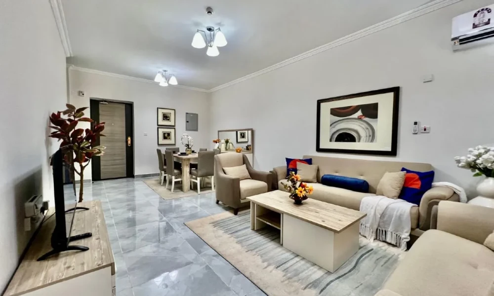 2 BHK APT FURNISHED | CLUBHOUSE + FULL AMENITIES