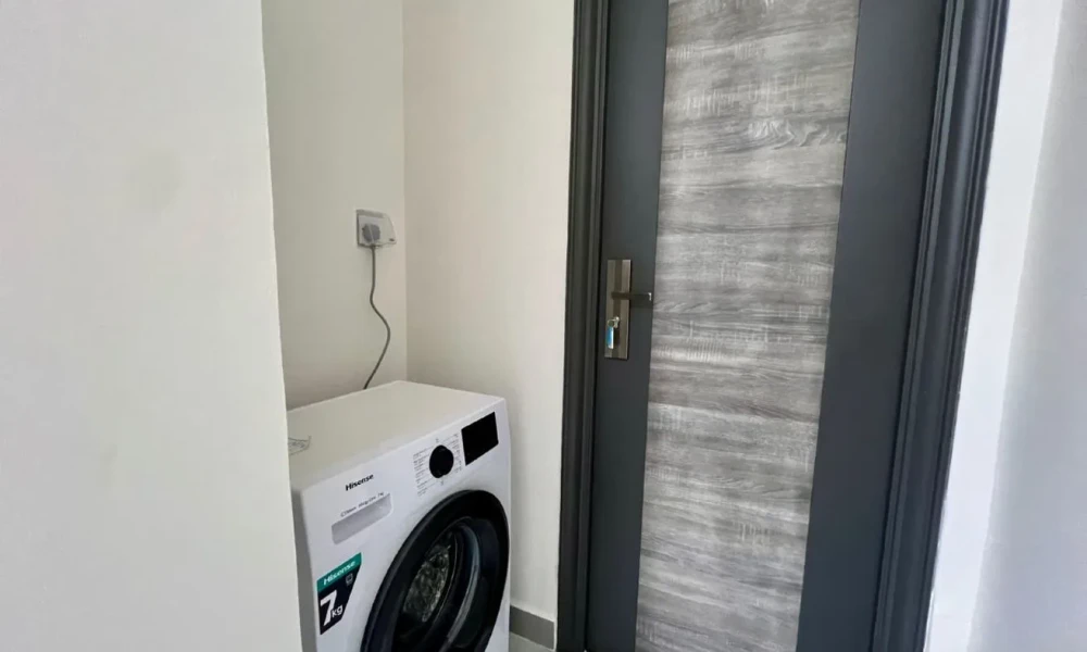2 BHK APT FURNISHED | CLUBHOUSE + FULL AMENITIES - Image 7
