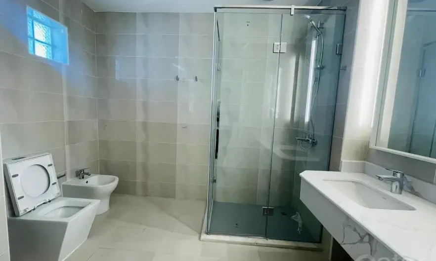 SPACIOUS 4BR VILLA | SEMI - FURNISHED | BALCONY - Image 6