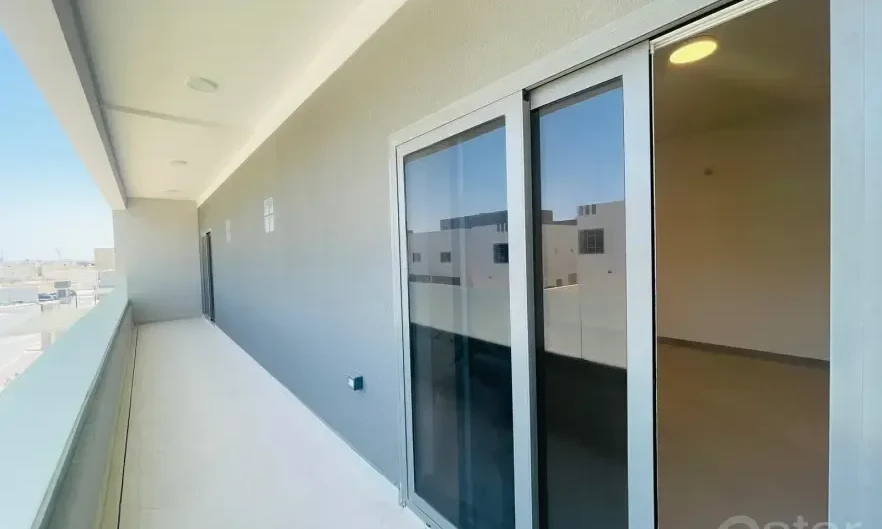 SPACIOUS 4BR VILLA | SEMI - FURNISHED | BALCONY - Image 8