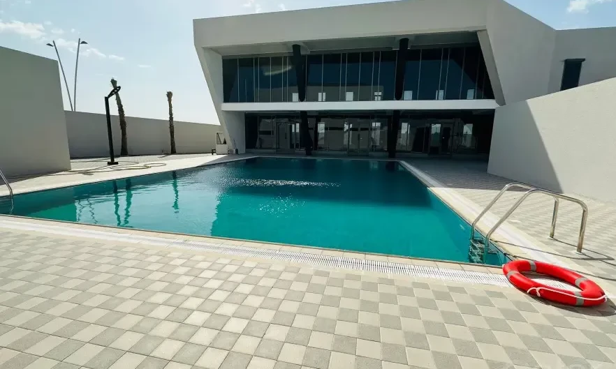 SPACIOUS 4BR VILLA | SEMI - FURNISHED | BALCONY