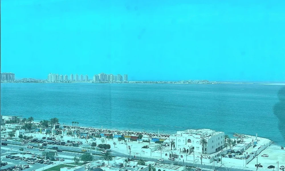 EXCLUSIVE WATERFRONT LIVING |3BR + MAID| WEST BAY - Image 7