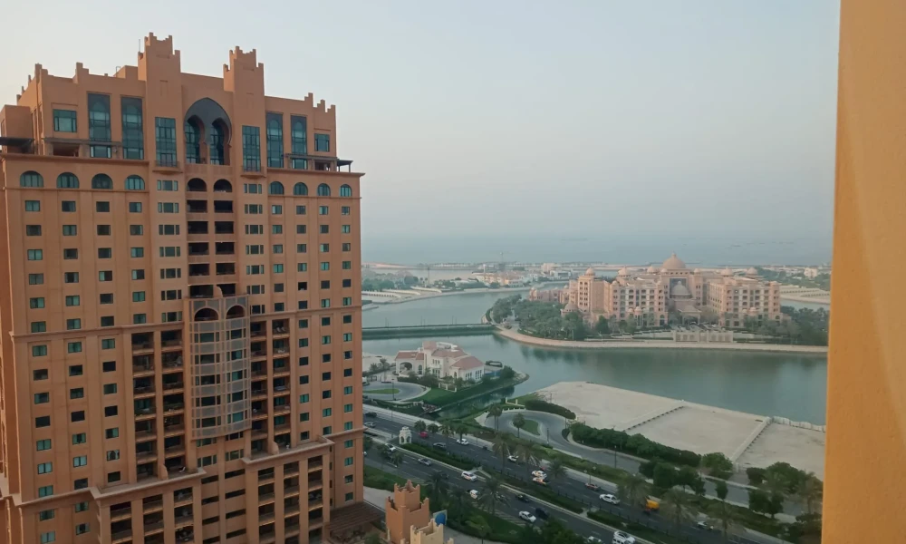 FULLY FURNISHED 2BR | MARINA VIEW | BIG BALCONY - Image 9