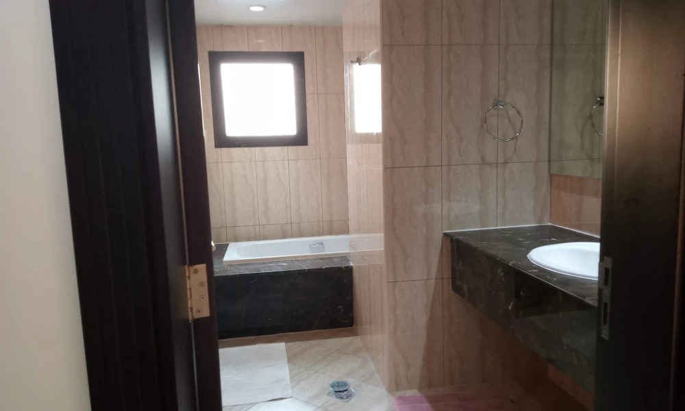 FULLY FURNISHED 2BR | MARINA VIEW | BIG BALCONY - Image 6